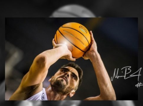 Ο Βαγγέλης Μαργαρίτης «κρεμάει την φανέλα του»