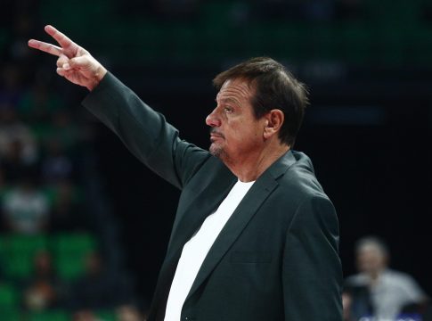 Aταμάν στους παίκτες: «Θέλω να παίζουμε όπως στα τελευταία 15 λεπτά»