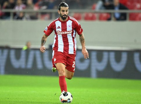 Ολιβέιρα: «Να τιμήσουμε τη φανέλα αυτού του φανταστικού συλλόγου»