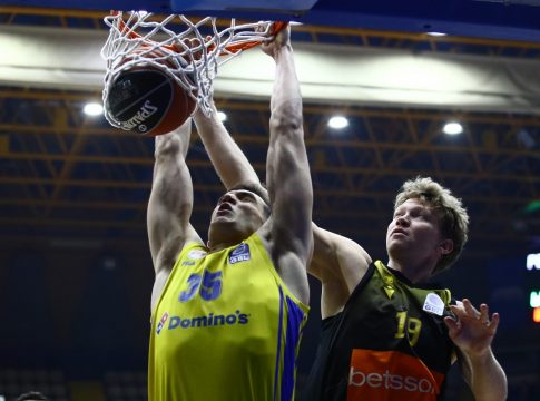 Περιστέρι – ΑΕΚ 89-82: Το έκανε εύκολο και πήρε τη νίκη…