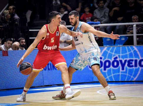 Λαρεντζάκης: «Θα είμαστε έτοιμοι κόντρα στον Ερυθρό – Μακάρι να παραμείνει στην κατηγορία ο Κολοσσός»