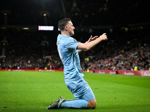 Μάντσεστερ Γιουνάιτεντ – Νότιγχαμ Φόρεστ 2-3: Μετά το «Anfield»… άλωσε και το «Old Trafford» η αρμάδα του Νούνο