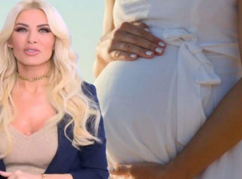 Κατερίνα Καινούργιου: «Μακάρι το 2025 να με αξιώσει και μένα ο Θεός να μείνω έγκυος»