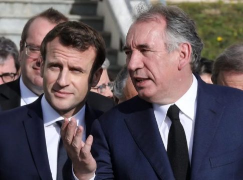 Φρανσουά Μπαϊρού: Ποιος είναι ο «βετεράνος» του Κέντρου – Μπορεί να βγάλει τη Γαλλία από την κρίση;