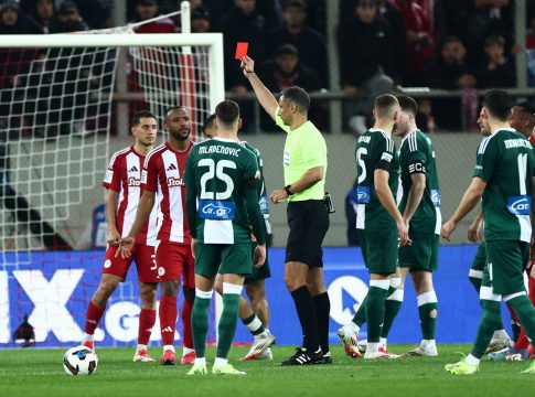 Ολυμπιακός – Παναθηναϊκός 1-1: Νικούσε τους Πράσινους, δεν μπόρεσε διαιτητή και VAR (vid)