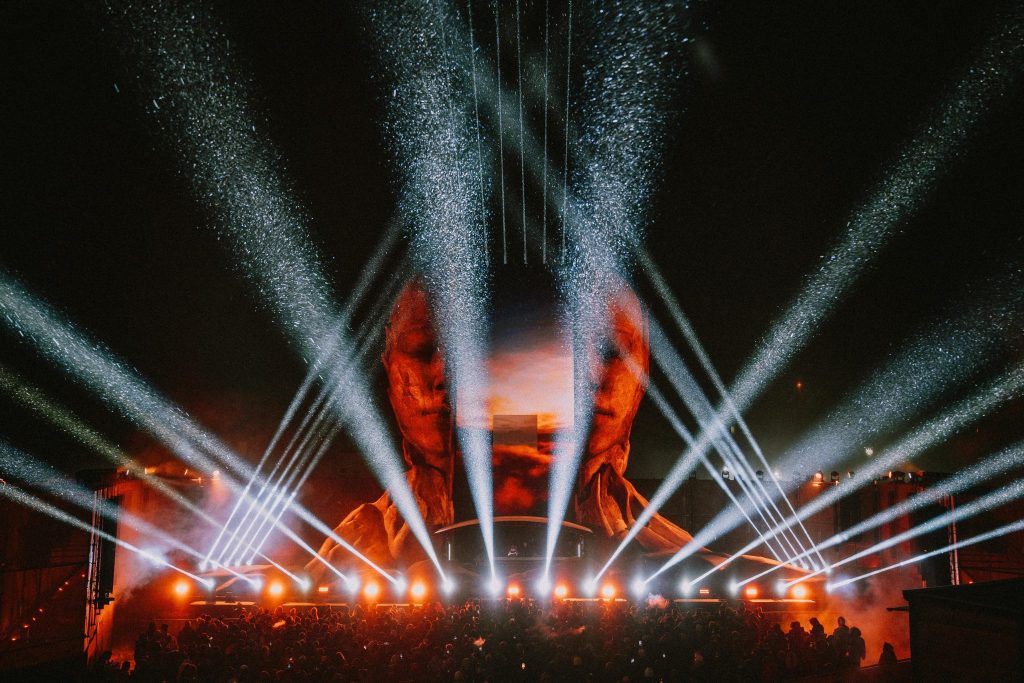 Ποιον θα πάρεις στο Tomorrowland Winter 2026;