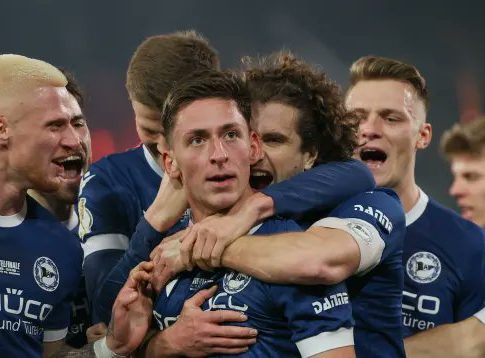 Αρμίνια Μπίλεφελντ-Βέρντερ Βρέμης 2-1: Σόκαρε τους φιλοξενούμενους και πέρασε στα ημιτελικά