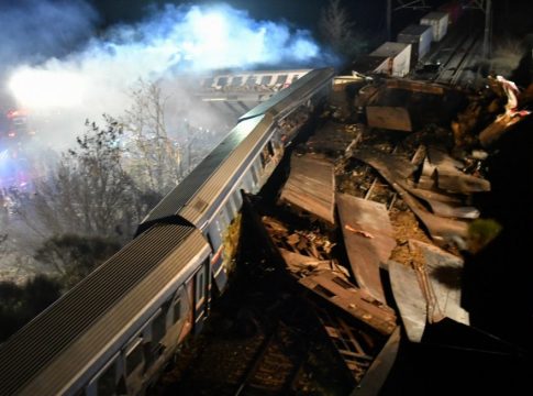 Τέμπη: Νέα ηχητικά ντοκουμέντα από το βράδυ της τραγωδίας – «Εχει γίνει μακελειό…»