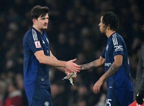 Μάντσεστερ Γιουνάιτεντ: Επιστρέφουν Μαγκουάιρ και Γιόρο