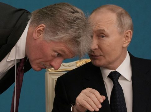 Πεσκόφ: Η ριζική αλλαγή της εξωτερικής πολιτικής των ΗΠΑ υπό τον Τραμπ ταιριάζει με το όραμα της Ρωσίας