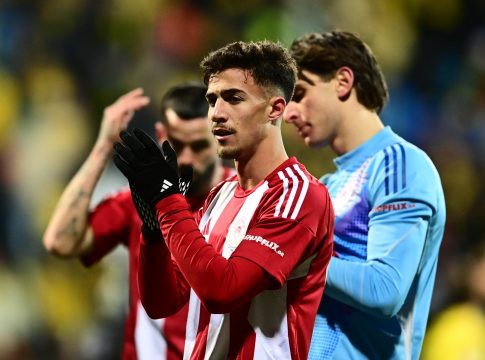 Ολυμπιακός: Ο τραυματισμός του Κωστούλα, το πλαστικό, το πλάνο για τον Ορτα και η 11άδα με τον ΟΦΗ