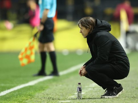 Αλμέιδα: «Να συνεχίσουμε μέχρι το τελευταίο δευτερόλεπτο – Δεν ήταν η στιγμή για να σταματήσει το πρωτάθλημα»