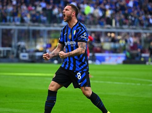 Ίντερ – Ουντινέζε 2-1: Γαντζωμένοι στην κορυφή οι «νερατζούρι»