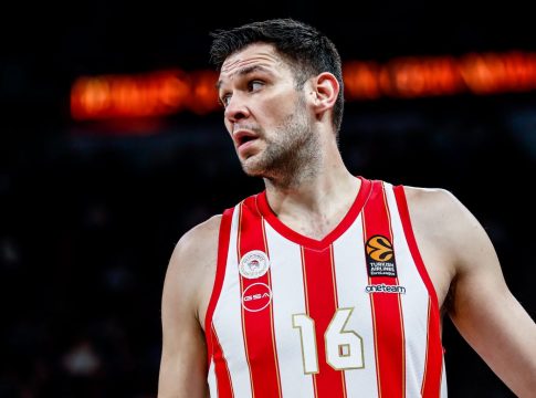 Παπανικολάου: «Δεν πλησιάζω στο τέλος»