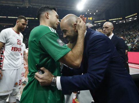 Σπανούλης: «Ο Σλούκας όταν ήταν πίσω μου δεν έδειχνε ποιος πραγματικά είναι, αλλά έβλεπες πως ήταν κάτι ιδιαίτερο»
