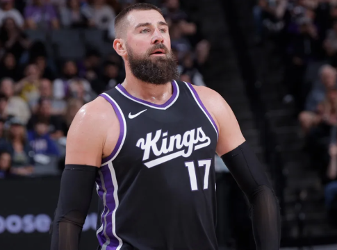 Ο Βαλατσιούνας θα είναι στην αποστολή της Λιθουανίας για το Eurobasket»