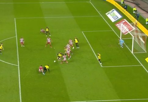 Ακυρώθηκε σωστά το γκολ του Σιμάνσκι για οφσάιντ (vid)