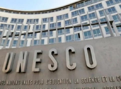 Παγκόσμια Ημέρα Ελληνικής Γλώσσας από την UNESCO – Αναγνωρίζεται η οικουμενικότητα και η παγκόσμια προσφορά της