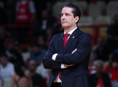Σφαιρόπουλος: «Έχω πίεση σε ολόκληρη την καριέρα μου»