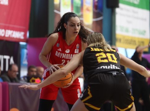 Αθηναϊκός – Ολυμπιακός 63-75: Καρδιά πρωταθλητή και 1-1