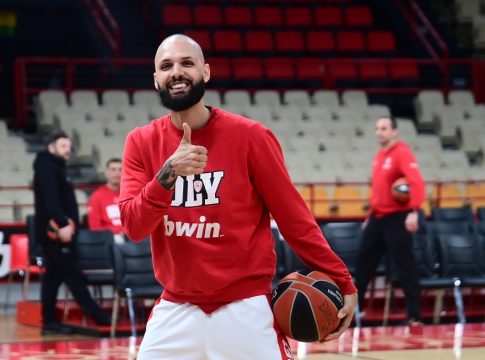 Ολυμπιακός: Τι γίνεται με τους τραυματίες – Όλα τα δεδομένα για Φουρνιέ, Φαλ και Μιλουτίνοφ