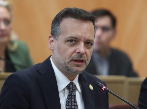 Δούκας: «Ο τρίτος γερανός θα μπει άμεσα στο Βοτανικό ώστε να μπούμε στα τέλη του 2026»