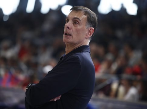 Δεν πήγε στη συνέντευξη Τύπου λόγω αδιαθεσίας ο Μπαρτζώκας