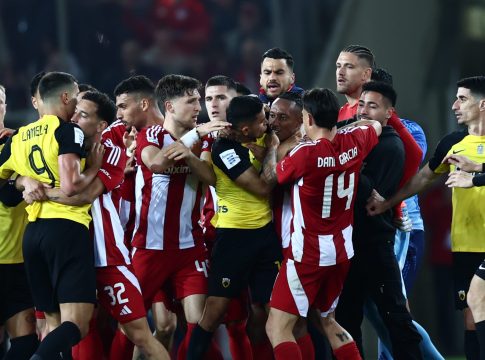 Ούτε στη ΔΕΑΒ αποδείχθηκαν οι καταγγελίες της ΑΕΚ – Πρόστιμα στους παίκτες και τις ομάδες, τι ισχύει για Αλμέιδα