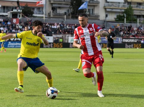 Πανσερραϊκός – Παναιτωλικός 1-1: Πήραν βαθμό με δέκα παίκτες οι φιλοξενούμενοι
