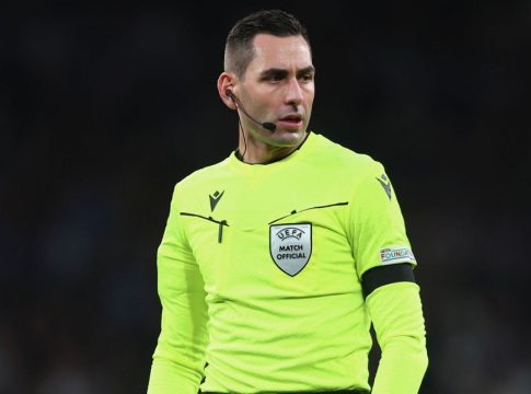 Super League: Ιταλός διαιτητής στο Ολυμπιακός – ΑΕΚ, ο Τσβάιερ σφυρίζει στο ΟΑΚΑ