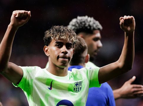 Η Μπαρτσελόνα του Φλικ σκοράρει κατά ριπάς και θέλει να τα σαρώσει όλα (pics)