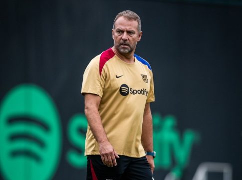 Φλικ: «Είμαστε σαν οικογένεια στην Μπαρτσελόνα – Εστιάζω μόνο στο παρόν»