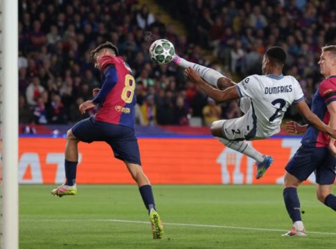 Σε ρόλο σέντερ φορ ο Ντούμφρις κάνει το 2-0 για την Ίντερ (vids)