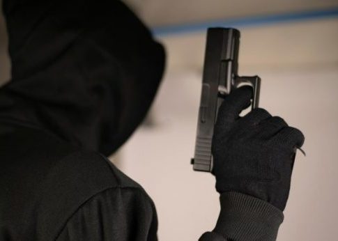 Ένοπλη ληστεία σε κατάστημα τυχερών παιχνιδιών στο Βύρωνα