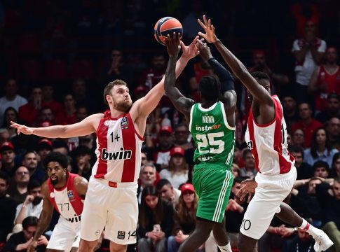 Euroleague: Στην κορυφαία πεντάδα Ναν και Βεζένκοφ (pic)