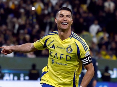CR7… από άλλον πλανήτη: Η ασύλληπτη γκολάρα του Ρονάλντο που «τρέλανε» κόσμο! (vid)