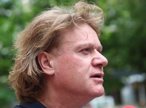 Πέτρος Γαϊτάνος: «Το γονίδιο παίζει ρόλο στην εμφάνισή μου, περπατάω στο βουνό και κάνω ορειβασία»