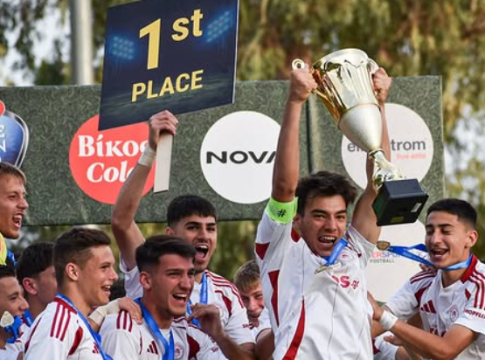 Η Κ16 του Ολυμπιακού κατέκτησε το Elite Neon Cup
