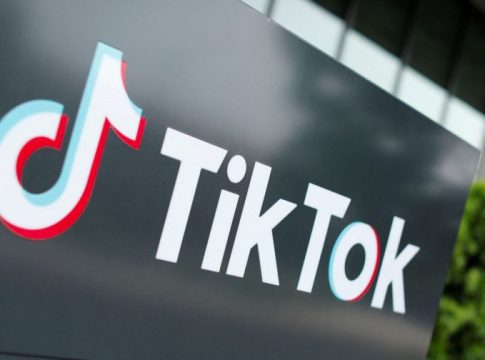 Ο Τραμπ δίνει παράταση 75 ημερών για να βρεθεί συμφωνία για το TikTok