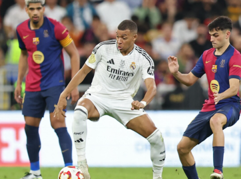 Μπαρτσελόνα – Ρεάλ Μαδρίτης: El Clasico με φόντο την κούπα της La Liga στο «Μονζουίκ»