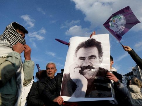 Τέλος εποχής για το PKK – Καταθέτει τα όπλα και προχωρά σε αυτοδιάλυση
