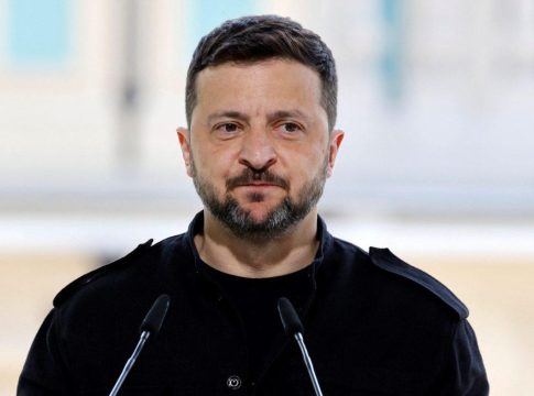 Ζελένσκι: Δέχεται συνάντηση μόνο με τον Πούτιν – Η Ρωσία δεν έχει ανοίξει ακόμα τα χαρτιά της