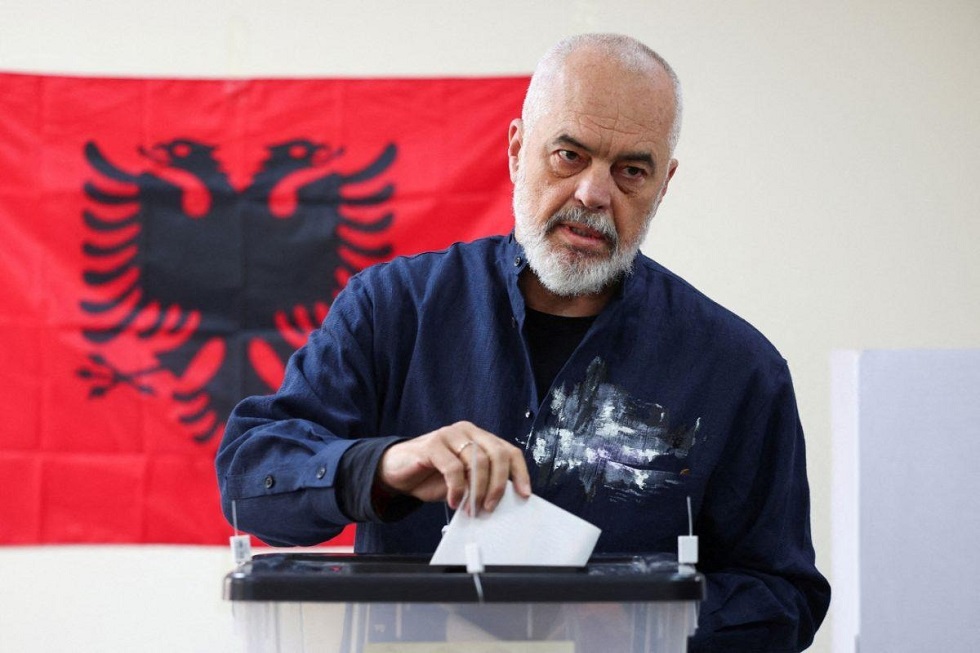 Εκλογές στην Αλβανία: Ο Ράμα εξασφάλισε πλειοψηφία – Αμφισβητεί το αποτέλεσμα ο Μπερίσα