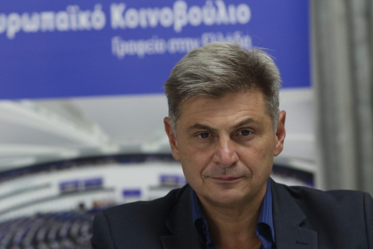 Φαραντούρης: Πέρασε η πρότασή του για παράταση στην εκταμίευση κονδυλίων του Ταμείου Ανάκαμψης