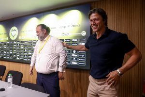 ΑΕΚ: Ολοκληρώθηκε η πολύωρη συνάντηση Ηλιόπουλου-Αλμέιδα, όλα δείχνουν διαζύγιο