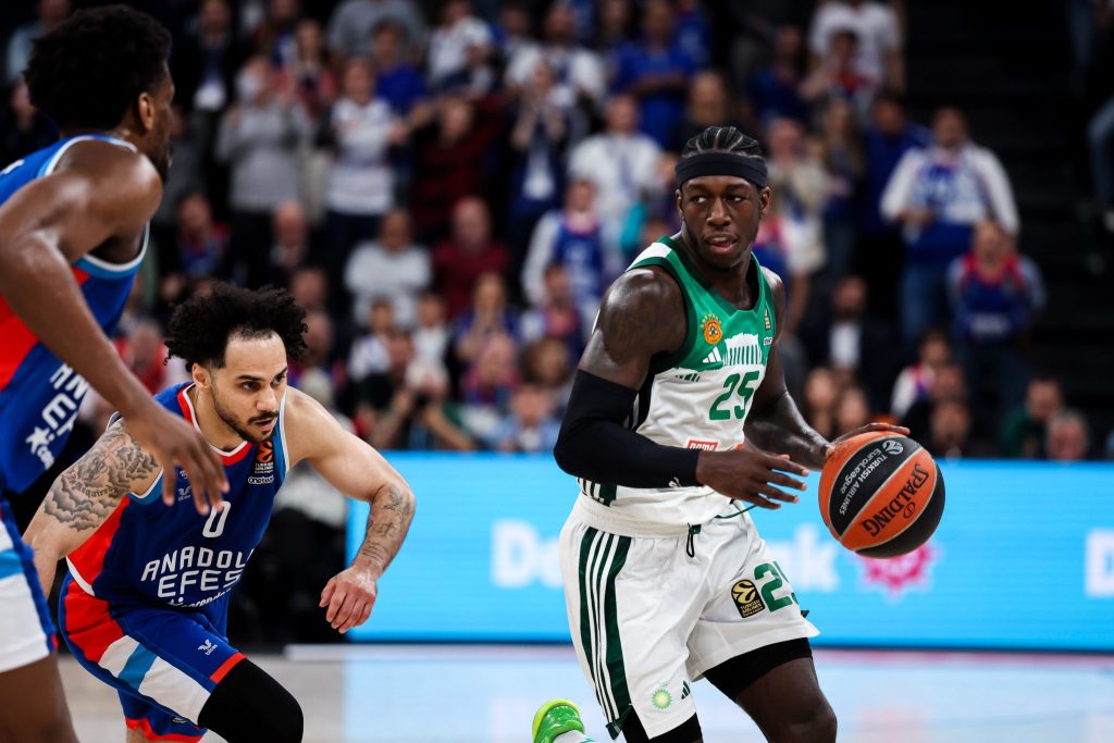Αυτοί είναι οι διαιτητές του Game 4 του Παναθηναϊκού με την Εφές