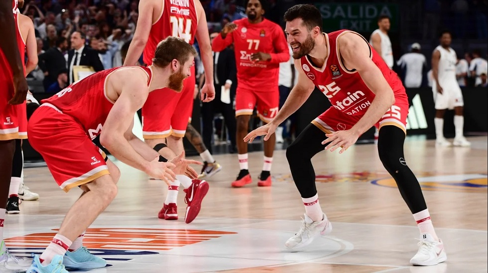 Ολυμπιακός: Τι είπαν Πίτερς, Λι και Λαρεντζάκης για την πρόκριση στο Final Four (vid)
