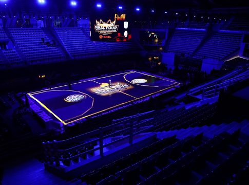 Η… μεταμόρφωση της «Sunel Arena»: Εντυπωσιακές εικόνες από το γήπεδο της ΑΕΚ ενόψει Final 4 (pics)