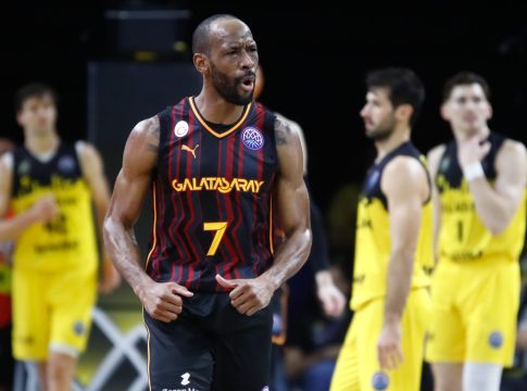 Τενερίφη – Γαλατάσαραϊ 80-90: Πάρτι των Τούρκων και τώρα… ΑΕΚ