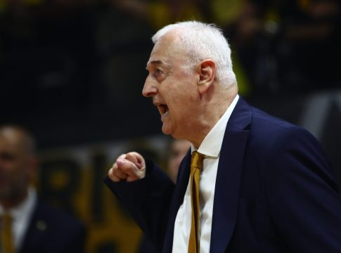 Σάκοτα: «Ο κόσμος σήμερα μπορεί να έβαλε και 20 πόντους, αυτός μας κράτησε»